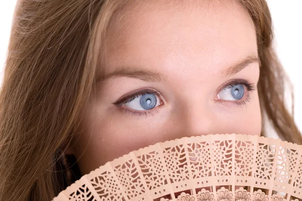 Girl with blue eyes closeup — Stock Photo, Image