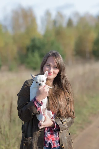 Woman with chihuahua — Stock Photo, Image