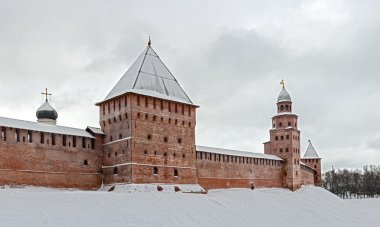 Novgorod Kremlin duvarı