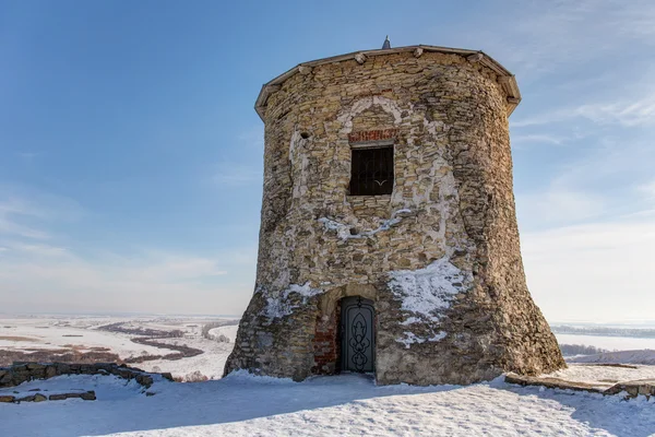 Torre velha no inverno — Fotografia de Stock