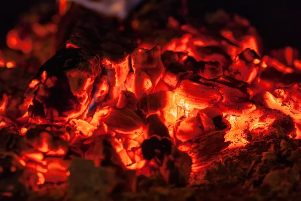 Carbón rojo caliente — Foto de Stock