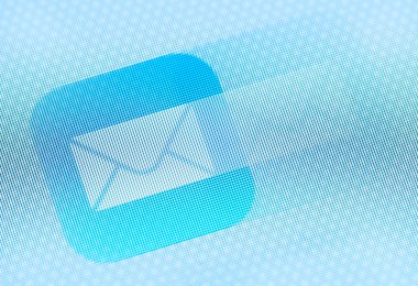 e-posta kutsal kişilerin resmi üstünde belgili tanımlık perde hareket içinde