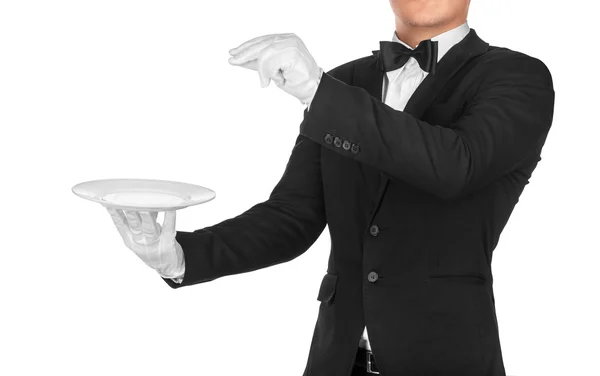 Профессиональный официант держит пустую тарелку, изолированную на белой спине — стоковое фото