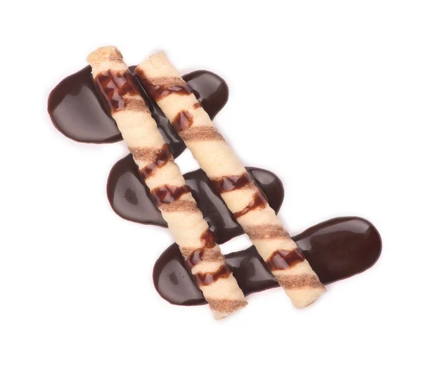 Kekse in Schokolade auf weißem Hintergrund — Stockfoto