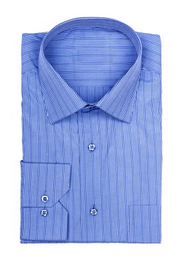 beyaz zemin üzerinde mavi çizgili katlanmış gömlek