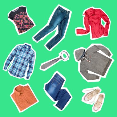 yeşil bir arka plan üzerinde giysi koleksiyonu