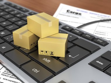 Sevkiyat, teslimat ve lojistik teknoloji iş endüstriyel kavramı: yığın yığın Oluklu karton ambalajlama kutularının makro görünümü bilgisayar Pc klavye seçici odak ile.