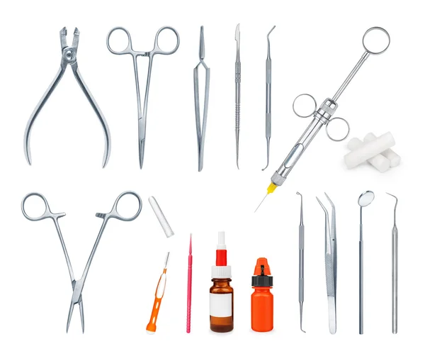 Set di attrezzature mediche per la cura dei denti su ba bianca — Foto Stock