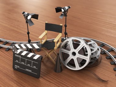 Video, Film, sinema kavramı. Işık, film şeridi, makaralar, raylar, c
