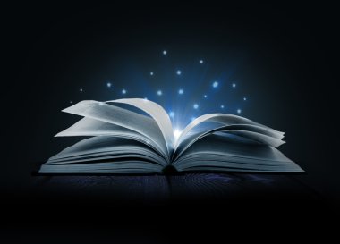sihirli ışıkları açık sihirli kitap görüntü