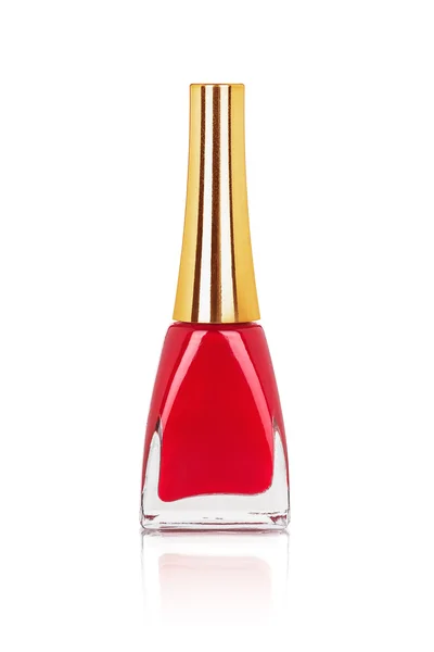 Esmalte de uñas rojo con reflexión sobre un fondo blanco aislado —  Fotos de Stock