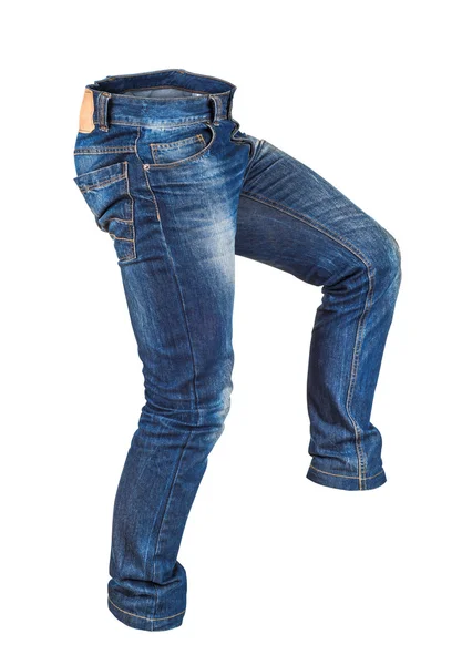 Jeans blu da uomo bianchi che camminano su uno sfondo bianco isolato — Foto Stock