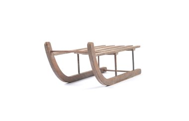 Wodden kızak beyaz arka plan üzerinde