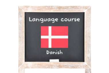 Gemide bayrak ile dil kursu