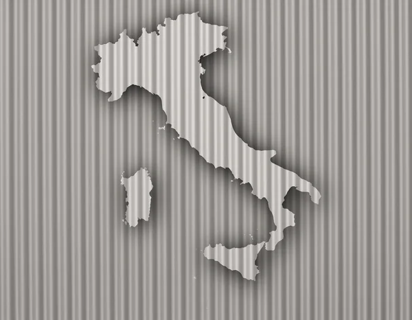 Karte von Italien auf Wellblech — Stockfoto