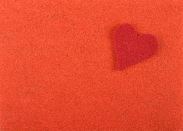 Сердце Войлока Красном Фоне — стоковое фото