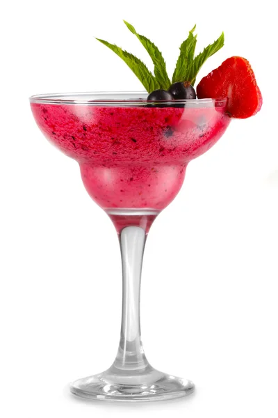 Cocktail margarita all'alcool rosso isolato su bianco — Foto Stock