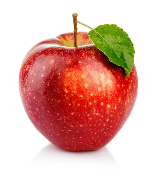 Czerwone jabłko z zielony liść na białym tle — Zdjęcie stockowe