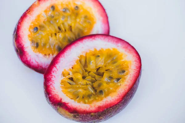 Close up yellow color passion fruit pulp and seed — Stock Photo, Image