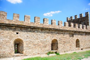 Restore edilmiş eski kale kentin Sudak