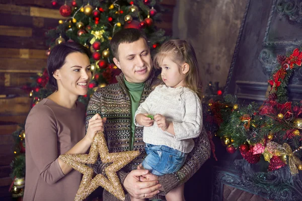 Retrato de família de Natal em casa férias sala de estar — Fotografia de Stock