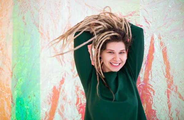 Cheerful Young Female Colorful Outfit Looking Camera Smile Shaking Dreadlocks — Φωτογραφία Αρχείου