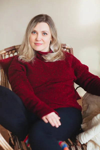 Attractive Middle Aged Happy Woman Sitting Relaxing Comfortable Chair Home — Stock Photo, Image