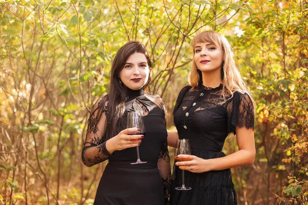 Two Female Glasses Goblet White Wine Fancy Banquet Autumn Outdoors — Stock Photo, Image