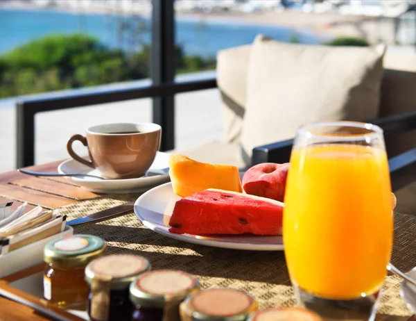 Sabahları lezzetli kahvaltı — Stok fotoğraf