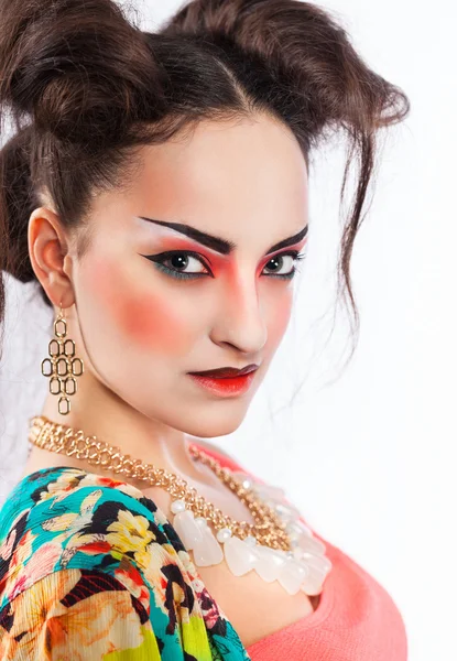 Retrato estilizado de una geisha japonesa —  Fotos de Stock