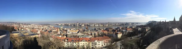 Vue panoramique la moins chère de Buda — Photo