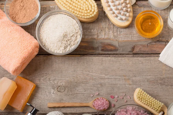 Ahşap arka plan Spa kompozisyonu