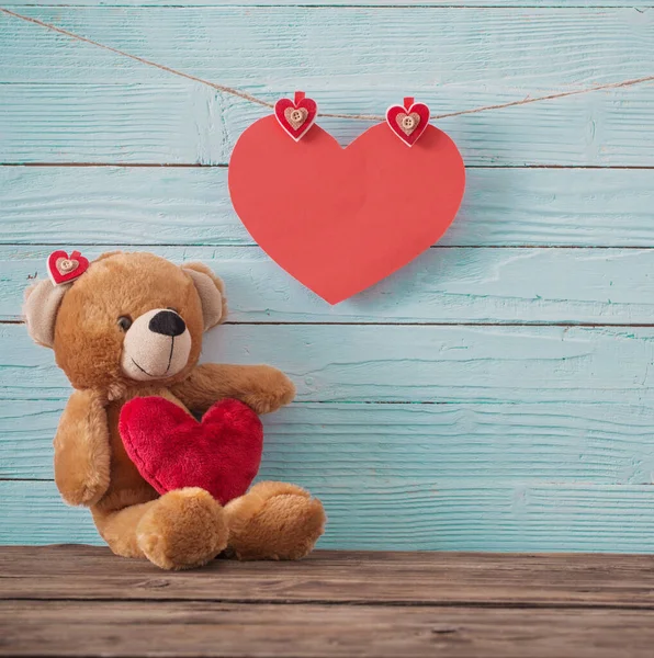 Тедді Має Червоне Серце Старому Дерев Яному Тлі Поняття Валентина — стокове фото