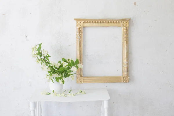 Jasmine Vase Old Wooden Frame Vintage White Interior — Stock Photo, Image