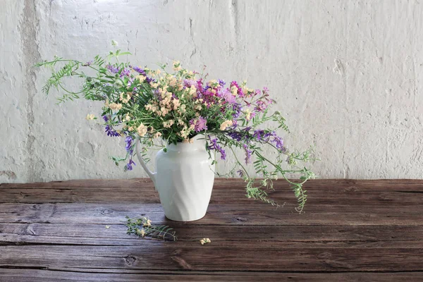 Summer Wild Flowers Old Wooden Table — Stock Photo, Image