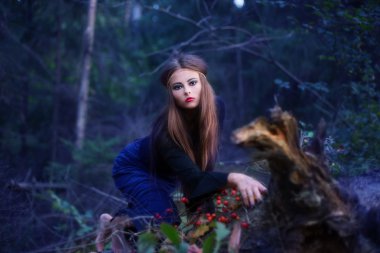 ormanda güzel cadı