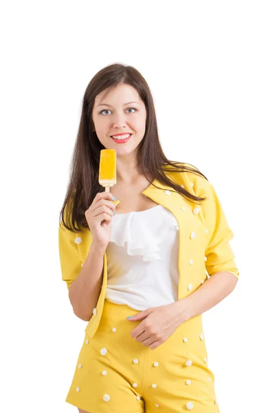 Ragazza con gelato — Foto Stock