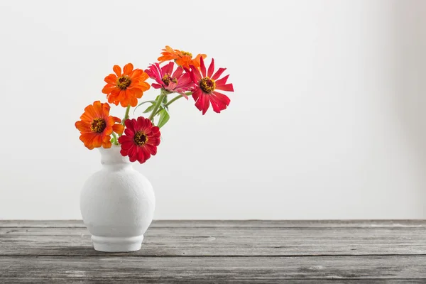 Bouquet of zinnia flowers — Stock Photo, Image