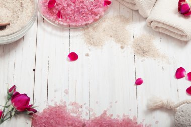 Spa zemin ahşap plakalar üzerine
