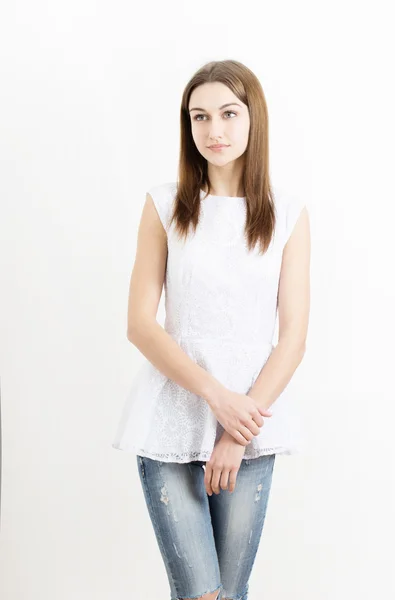 Adolescente menina retrato no fundo branco — Fotografia de Stock