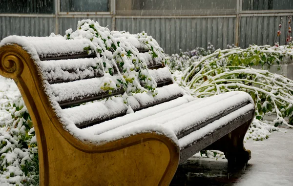 Kar yağışı eski stil tezgah