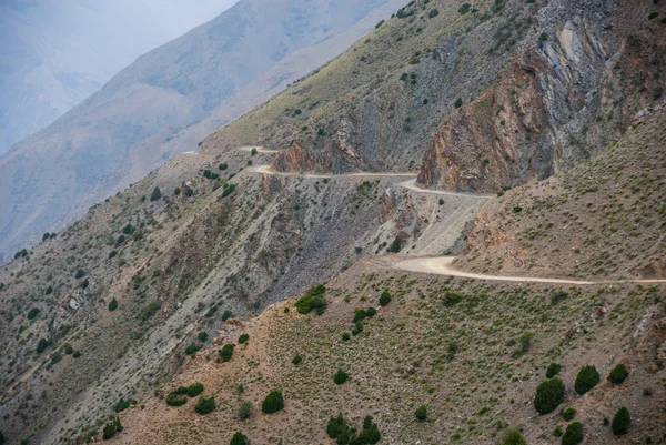 Niebezpieczne górskie drogi — Zdjęcie stockowe