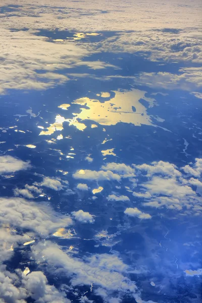 过高的天上视图湖国家 — 图库照片