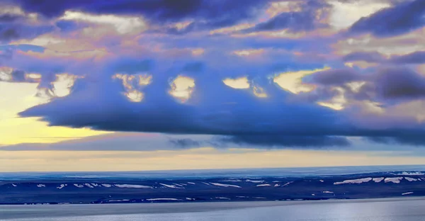 Roter Sonnenuntergang Über Dem Kara Meer Und Den Gletschern Des — Stockfoto