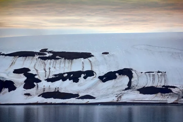 Ścieżka Fridtjof Nansen Wyspy Wzdłuż Obu Dźwięków Wyspy Jackson Payer — Zdjęcie stockowe
