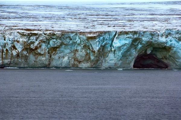 Terra Dödlig Helt Utan Liv Meters Mur Glaciär Mantlad Kupol — Stockfoto