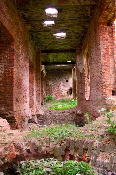 Majestuosas Ruinas Establos Cuartel General Húsares Del Siglo Xix —  Fotos de Stock