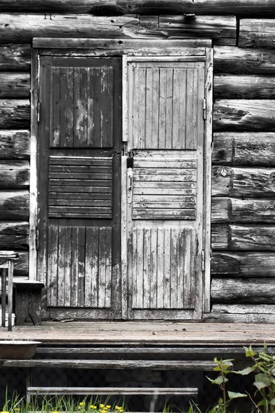 Casa Madera Porche Escalón Pueblo Ruso Moribundo — Foto de Stock