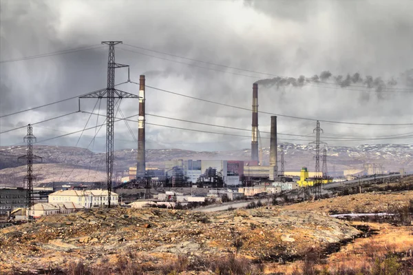 Похмура Картина Людської Діяльності Катастрофічне Забруднення Атмосфери Мідно Нікелевий Комбінат — стокове фото