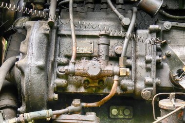 Güçlü mekanizma - boru hatlı tırtılın motorunun görüntüsü